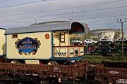 Am Morgen waren die Wagons mit  den historischen Wagen in Milbertshofen entladen worden (©Foto:Martin Schmitz)